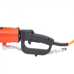 Tronçonneuse électrique TK 40 – Compacte, précise et performante Tronçonneuse électrique TK 40 – Compacte, précise et performante